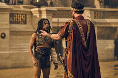 (S-D) Moe Hashim come Kwame, Tom Hughes come Titus in Those About To Die 1x10