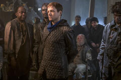 Taron Egerton come Robin in Robin Hood - L'origine della leggenda