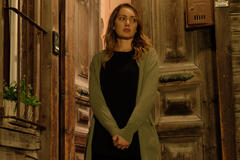 Pinar Çaglar Gençtürk (Aylin Erguvan Yilmaz) in Segreti di Famiglia 1x12