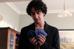 Onur Durmaz (Engin Tilmen) in Segreti di Famiglia 1x14