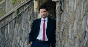 Kaan Urgancioglu (Ilgaz Kaya) in Segreti di Famiglia 1x15