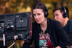 La regista Liz W. Garci sul set del film Space Cadet