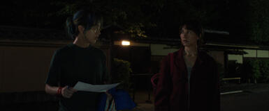 annie the clumsy e Rashida Jones in Sunny 1x04