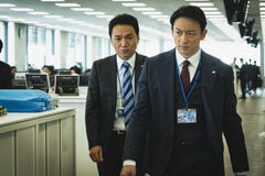 Koji Yamamoto in Jimenshi - I maghi della truffa 1x03