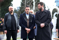 Levent Ülgen (Ibo), Kivanç Tatlitug (Aslan) in The Family (Aile) 1x05 (versione italiana)