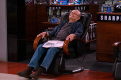 Kurtwood Smith come Red Forman in That '90s Show 1x03