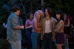 (S-D) Max Donovan come Nate, Eden Rose Ginsberg come Stacy, Mace Coronel come Jay, Alani Waters come Amy in That '90s Show