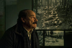 Eduard Fernández in Marco di Aitor Arregi, Jon Garaño - Immagine dal set