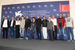 Delegazione cast del film Nonostante di Valerio Mastandrea al photocall a Venezia 81