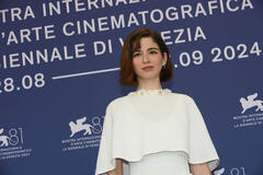 Mariana Di Girolamo al Photocall di El Jockey di Luis Ortega a Venezia 81 il 29 agosto 2024