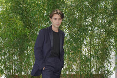 Leonardo Maltese sul carpet di Leopardi - Il Poeta dell'Infinito a Venezia 81 il 29 agosto 2024