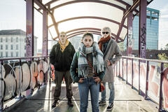 Gabriele Monti, Ludovica Nasti e Samuele Teneggi in La storia del Frank e della Nina di Paola Randi - Immagine dal set