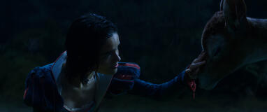 Rachel Zegler come Biancaneve nel live-action di Disney Biancaneve