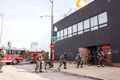(S-D) Eamonn Walker come Vice Wallace Boden, vigili del fuoco in Chicago Fire 12x09