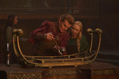 Charles Edwards come Celebrimbor, Amelia Kenworhty come Mirdania in Il Signore degli Anelli: Gli Anelli del Potere 2x02