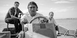 Killian Scott in KAOS - Stagione 1 - Immagine dal set