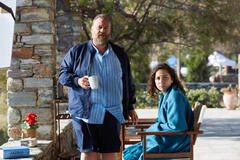 Stefano Fresi e Blu Yoshimi in Kostas 1x01