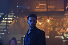 Lorenzo Adorni in Kostas 1x02