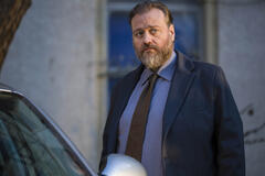 Stefano Fresi in Kostas 1x03