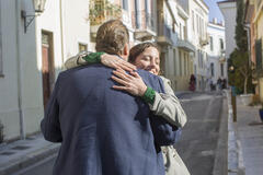 Stefano Fresi e Blu Yoshimi in Kostas 1x03