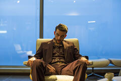 Lorenzo Adorni in Kostas 1x03