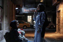 Ghazal Shojaei e Sadaf Asgari in La bambina segreta di Ali Asgari