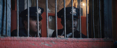 David Johnson III e Y'lan Noel in La donna del lago 1x05