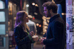 (S-D) Kristen Bell come Joanne, Adam Brody come Noah in Nobody Wants This 1x02