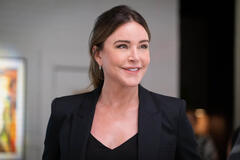 Christa Miller in Shrinking 1x08