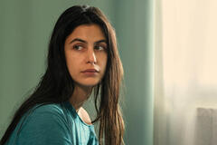 Fotinì Peluso come Nina in Tutto Chiede Salvezza 1x04