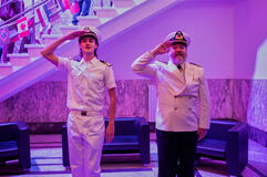 (S-D) Vincenzo Crea come Gianluca, Andrea Pennacchi come Mario in Tutto Chiede Salvezza 1x04