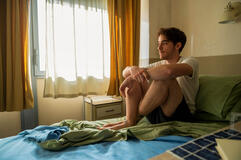 Federico Cesari come Daniele in Tutto Chiede Salvezza 1x05