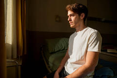 Federico Cesari come Daniele in Tutto Chiede Salvezza 1x05