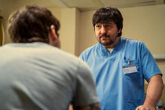 Ricky Memphis come Pino in Tutto Chiede Salvezza 1x06