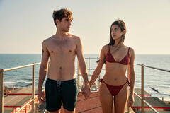 Federico Cesari come Daniele, Fotinì Peluso come Nina in Tutto Chiede Salvezza 1x07