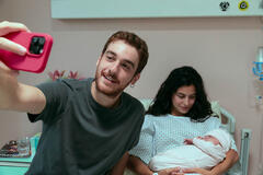 Federico Cesari come Daniele, Fotinì Peluso come Nina in Tutto Chiede Salvezza 2x01