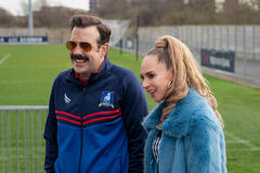 Jason Sudeikis e Juno Temple in Ted Lasso 2x02