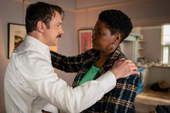 Jason Sudeikis e Sarah Niles in Ted Lasso 2x10