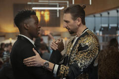 Toheeb Jimoh e Maximilian Osinski in Ted Lasso 3x03