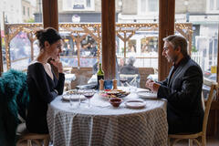 Elee Nova e Nick Mohammed in Ted Lasso 3x05