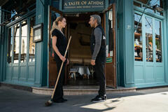 Edyta Budnik e Nick Mohammed in Ted Lasso 3x07