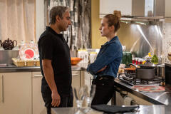 Nick Mohammed e Edyta Budnik in Ted Lasso 3x11