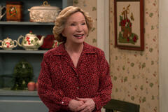 Debra Jo Rupp come Kitty in That '90s Show 2x02