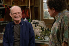 (S-D) Kurtwood Smith come Red, Don Stark come Bob in That '90s Show 2x02