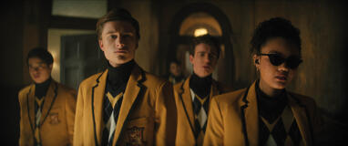 (S-D) Blake Talabis come giovane Diego, Cameron Brodeur come giovane Luther, Eamon Stocks come giovane Alphonso, Lili Jeanty come giovane Fei in The Umbrella Academy 4x04