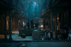 (S-D) Ritu Arya come Lila Pitts, David Castañeda come Diego Hargreeves, Robert Sheehan come Klaus Hargreeves, Emmy Raver-Lampman come Allison Hargreeves, Aidan Gallagher come Number Five, Tom Hopper come Luther Hargreeves, Justin H. Min come Ben Hargreeves in The Umbrella Academy 4x01