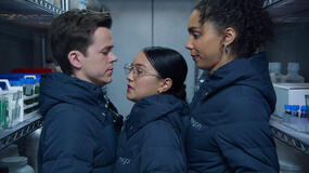 (S-D) John Owen Lowe come Jackson, Rachel Marsh come Luna, Emma Ferreira come Ruby in Unstable 1x06