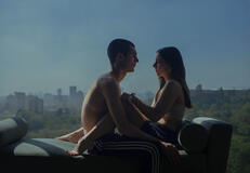 Juan Pablo Fuentes come Xavi, Renata Manterola come Renata in Untamed Royals