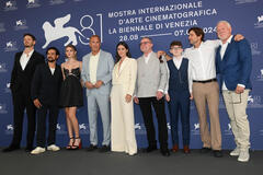 Delegazione del film Horizon: An American Saga di Kevin Costner al photocall a Venezia 81 il 7 settembre 2024