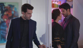Kaan Urgancioglu (Emir Kozcuoglu), Neslihan Atagül (Nihan Sezin) e Burak Özçivit (Kemal Soydere) in Endless Love - 13 Settembre 2024 su Canale 5